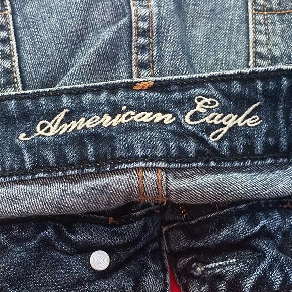 Shorts - Picture 3 of 4